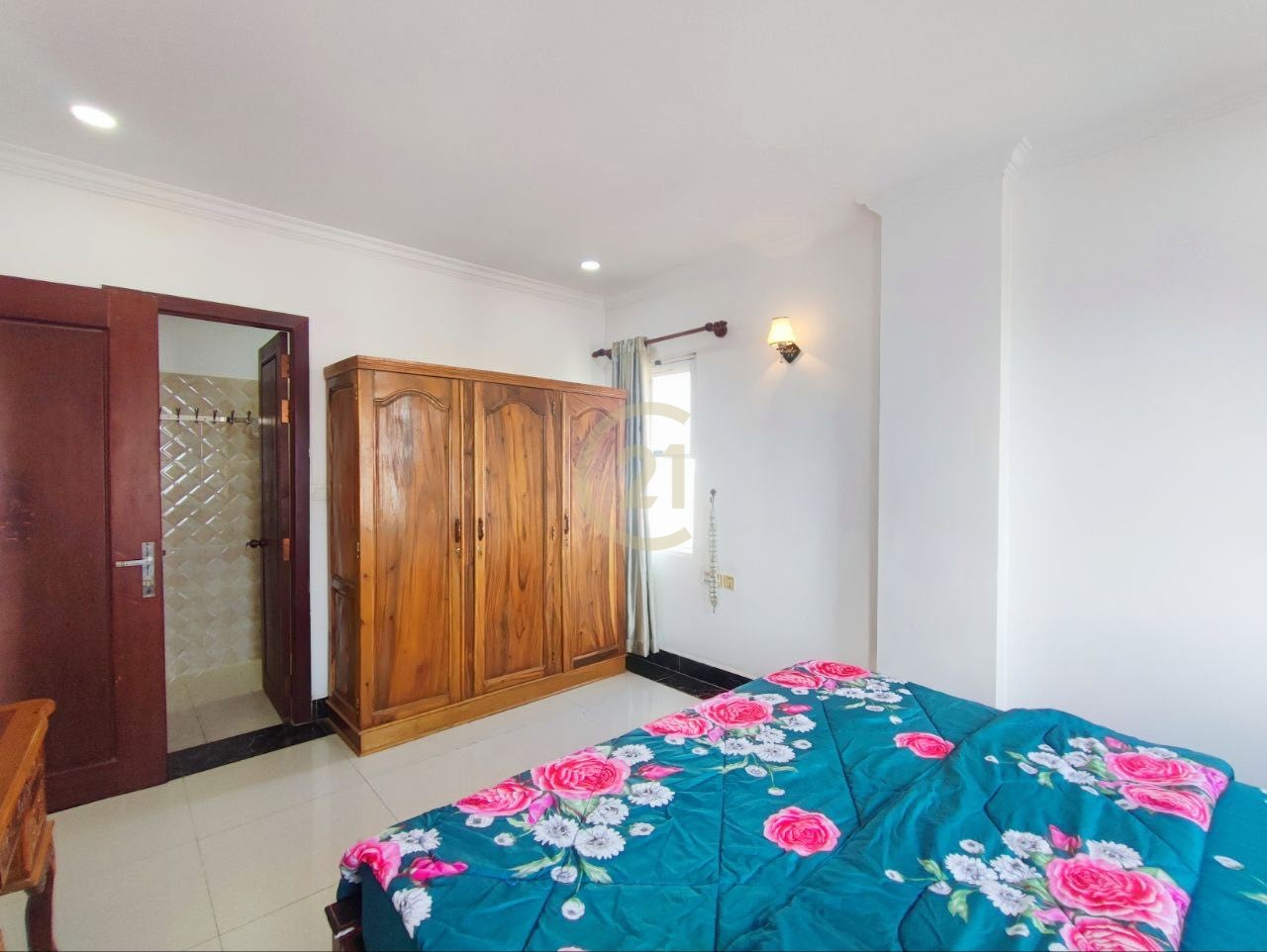photo_4_2024-05-10_14-20-46 1 Bedroom For Rent At Toul Tompung