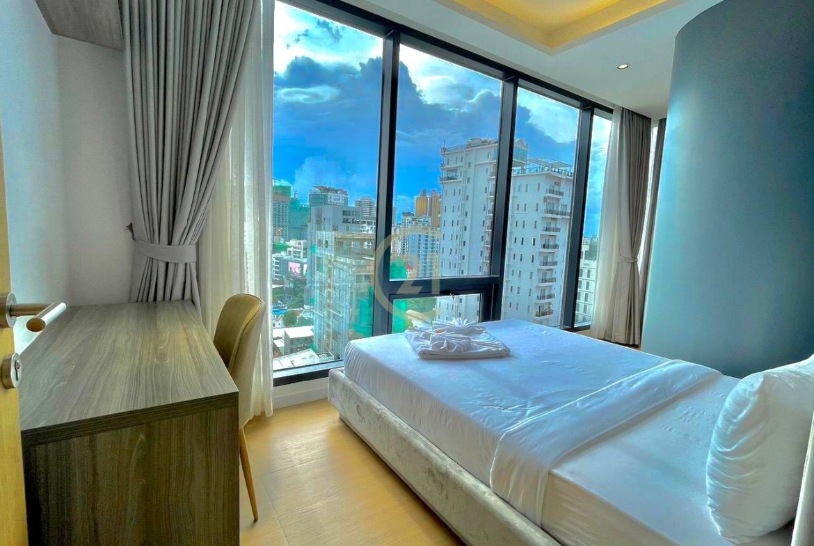 3 Bedroom For Rent At Tonle Bassac