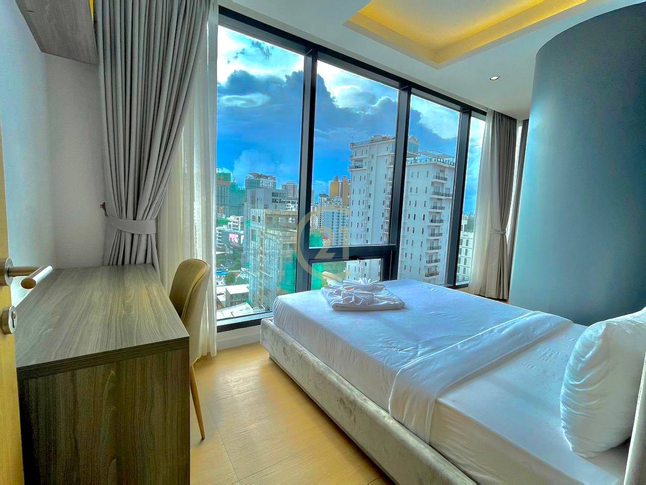 3 Bedroom For Rent At Tonle Bassac
