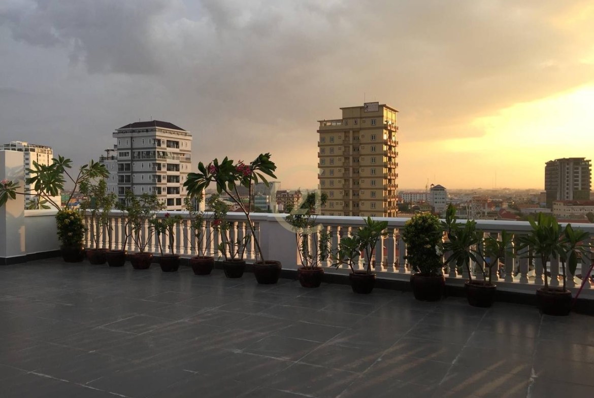 2 Bedroom For Rent At Toul Tompung
