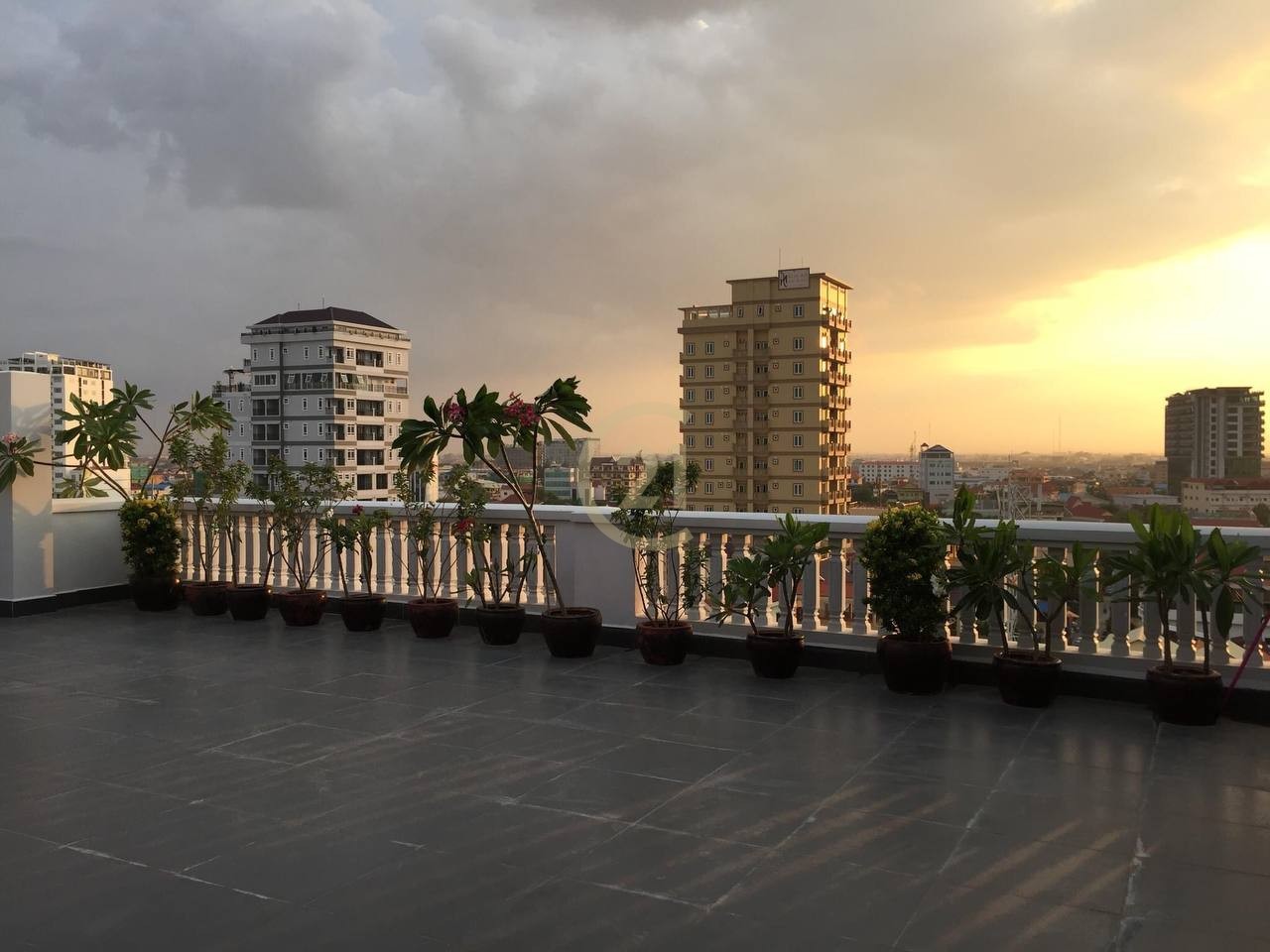 2 Bedroom For Rent At Toul Tompung