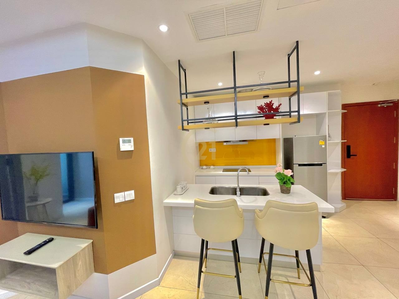 2 Bedroom For Rent At Tonle Bassac