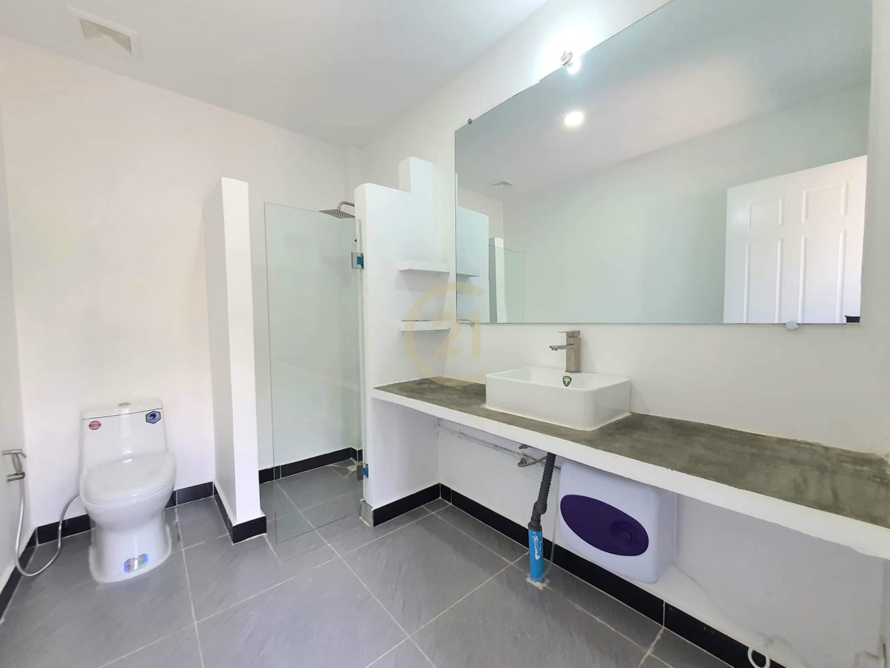 photo_5_2024-05-16_15-53-41 Specious One Bedroom for rent at Tonle Bassac
