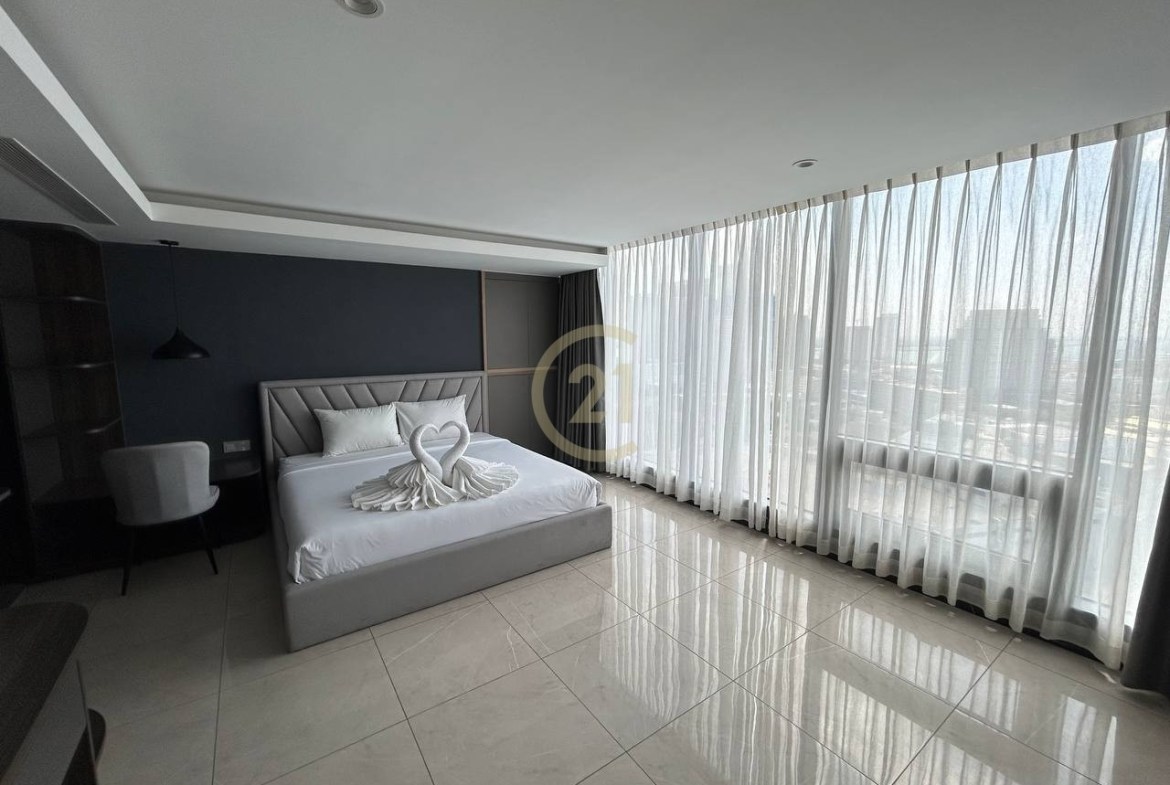 4 Bedroom For Rent At Tonle Bassac