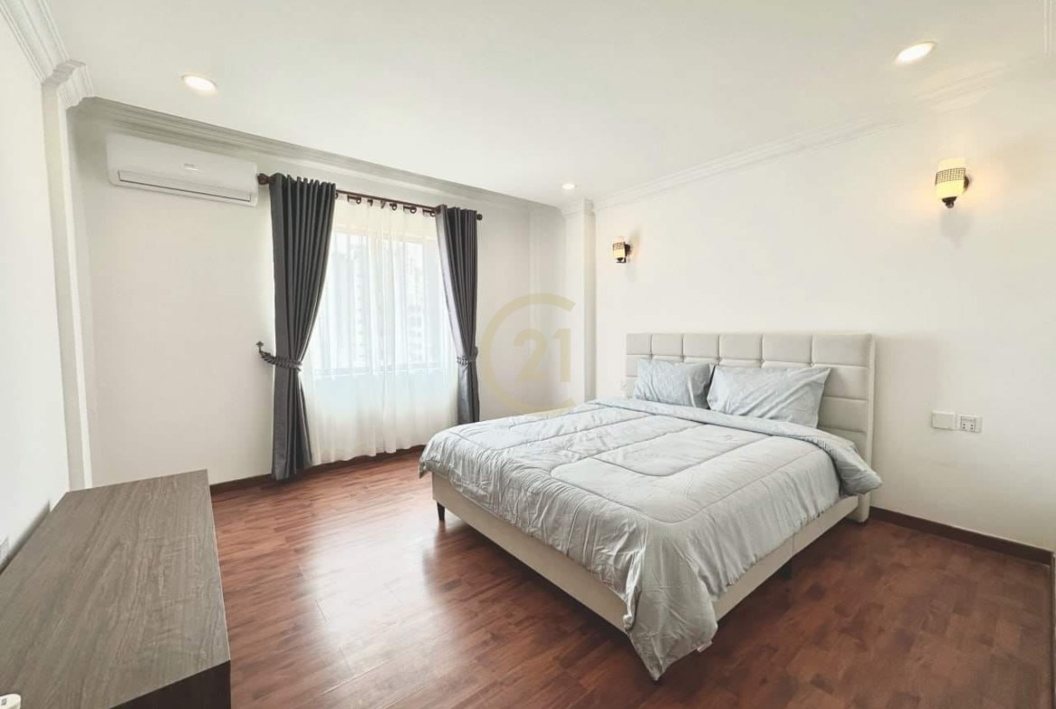 Modern 3Bedroom apartment for rent at BKK1