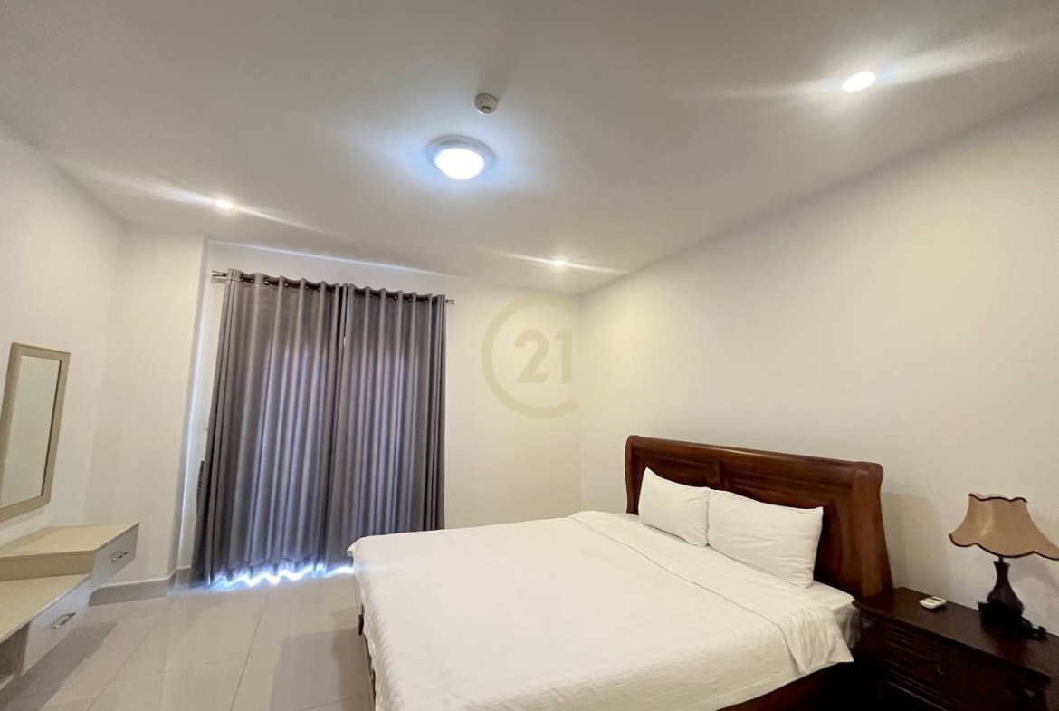 1 Bedroom For Rent At Olympic