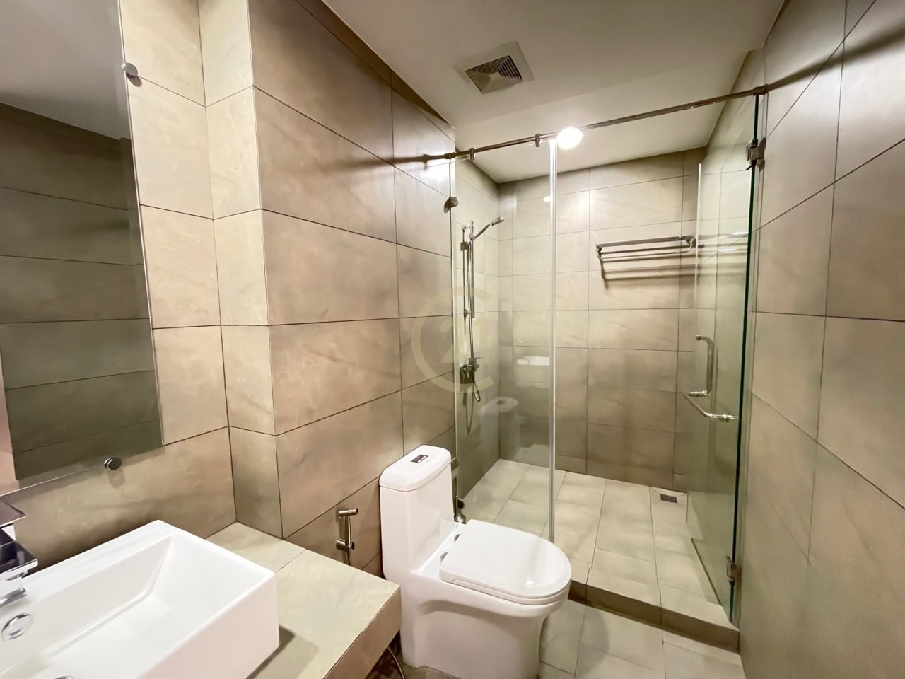 photo_7_2024-05-13_15-43-33 Modern 1 BR for rent at Mean Chey