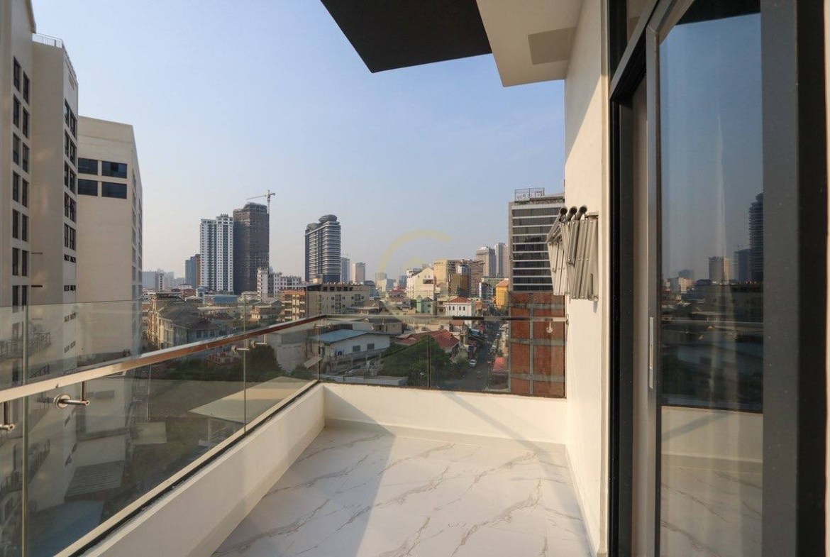 Brand new 02BR for rent at Olympic