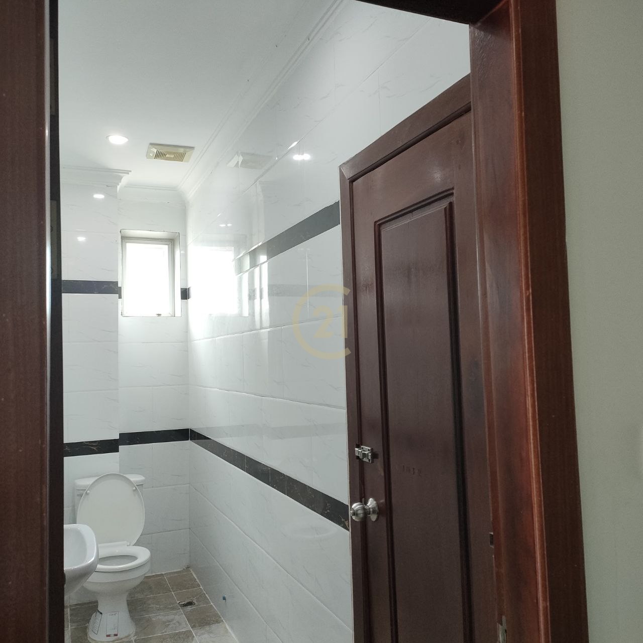 2 Bedroom For Rent At Toul Tompung