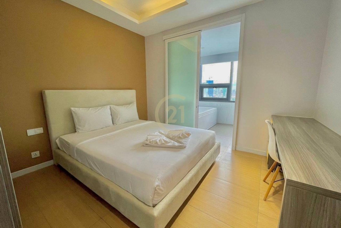 3 Bedroom For Rent At Tonle Bassac