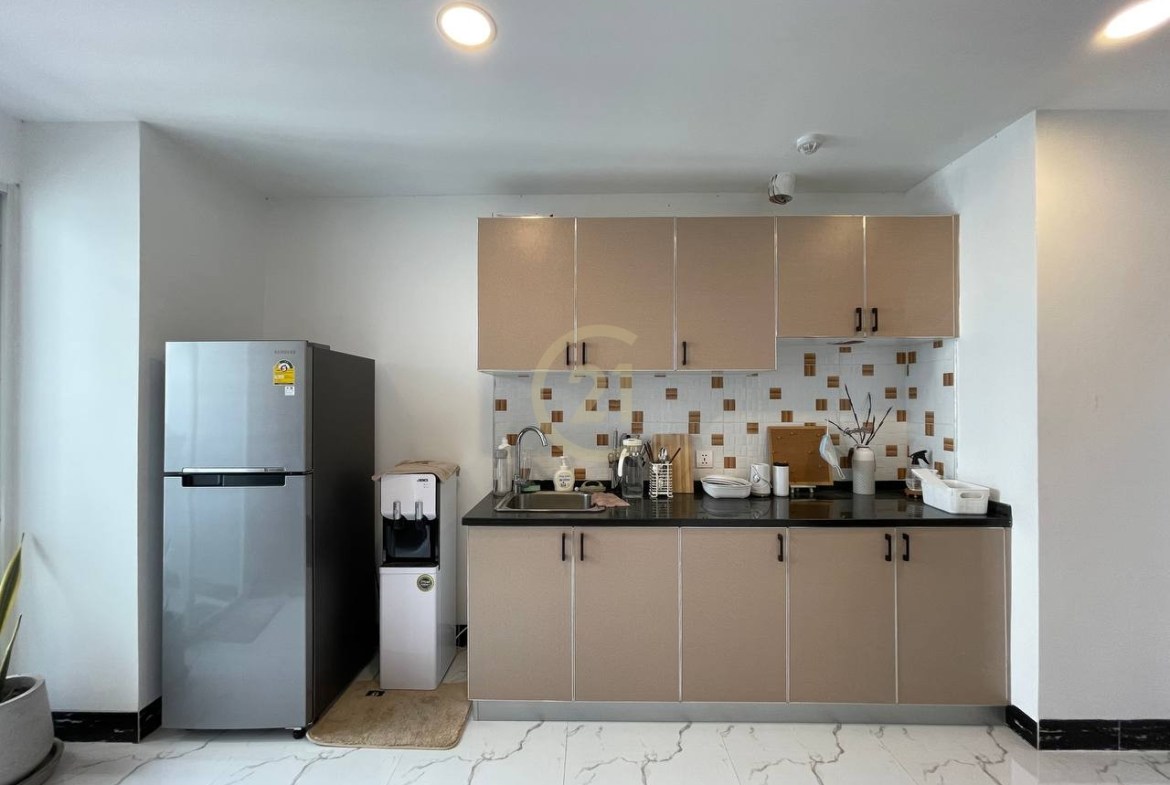 Brand new 01BR for rent at Beoug Tompon