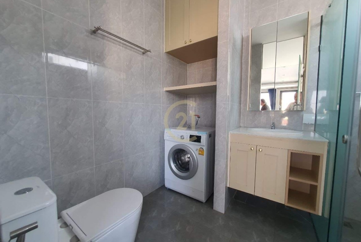 Modern Studio Apt for rent at Tonle Bassac