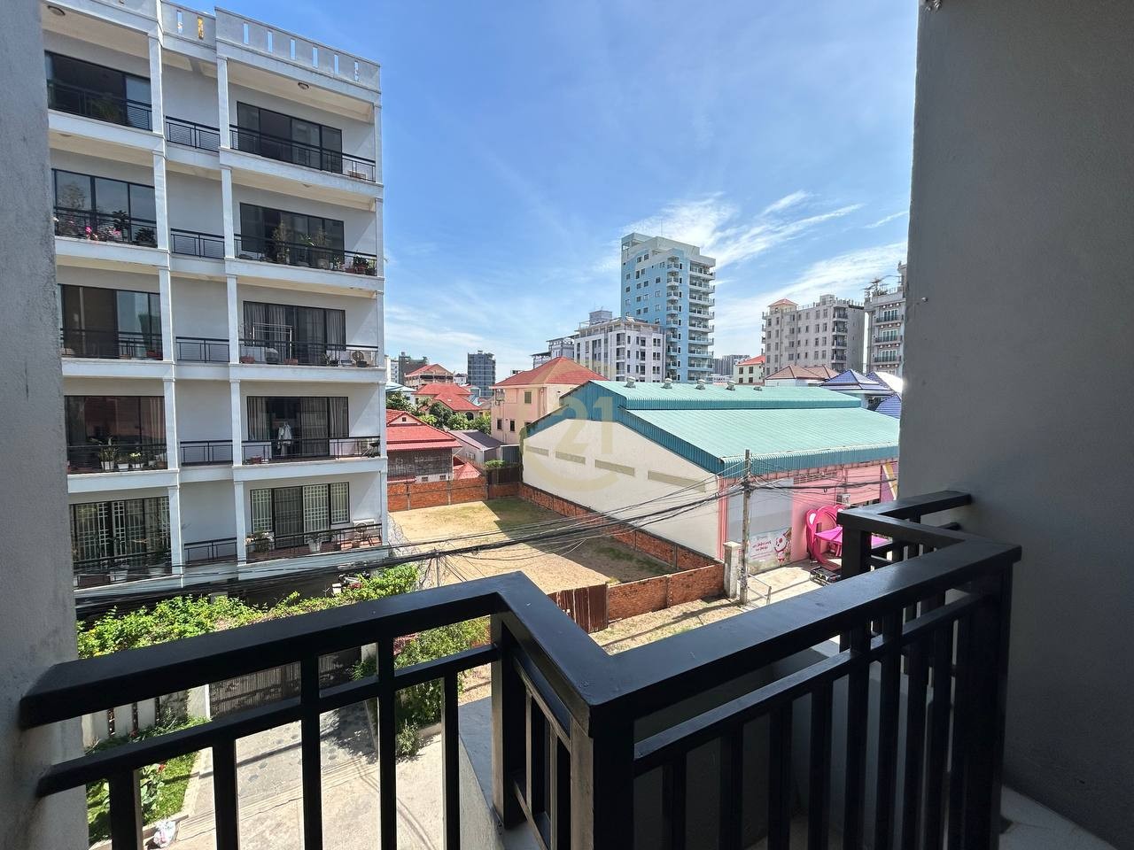 2 Bedroom For Rent At Psar Derm Thkov