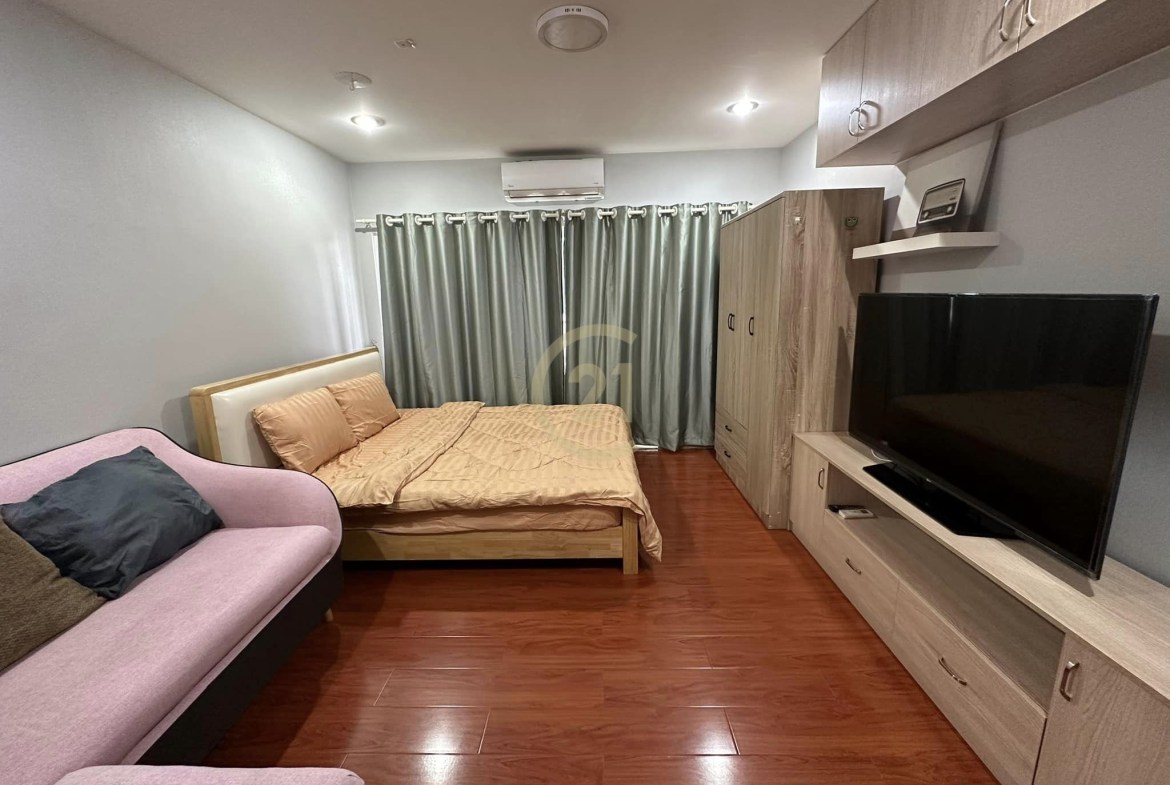 Studio Room Condo for Rent at Toul Kork