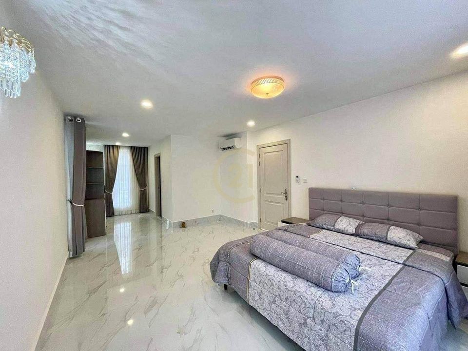Luxury villa for rent with fully furniture