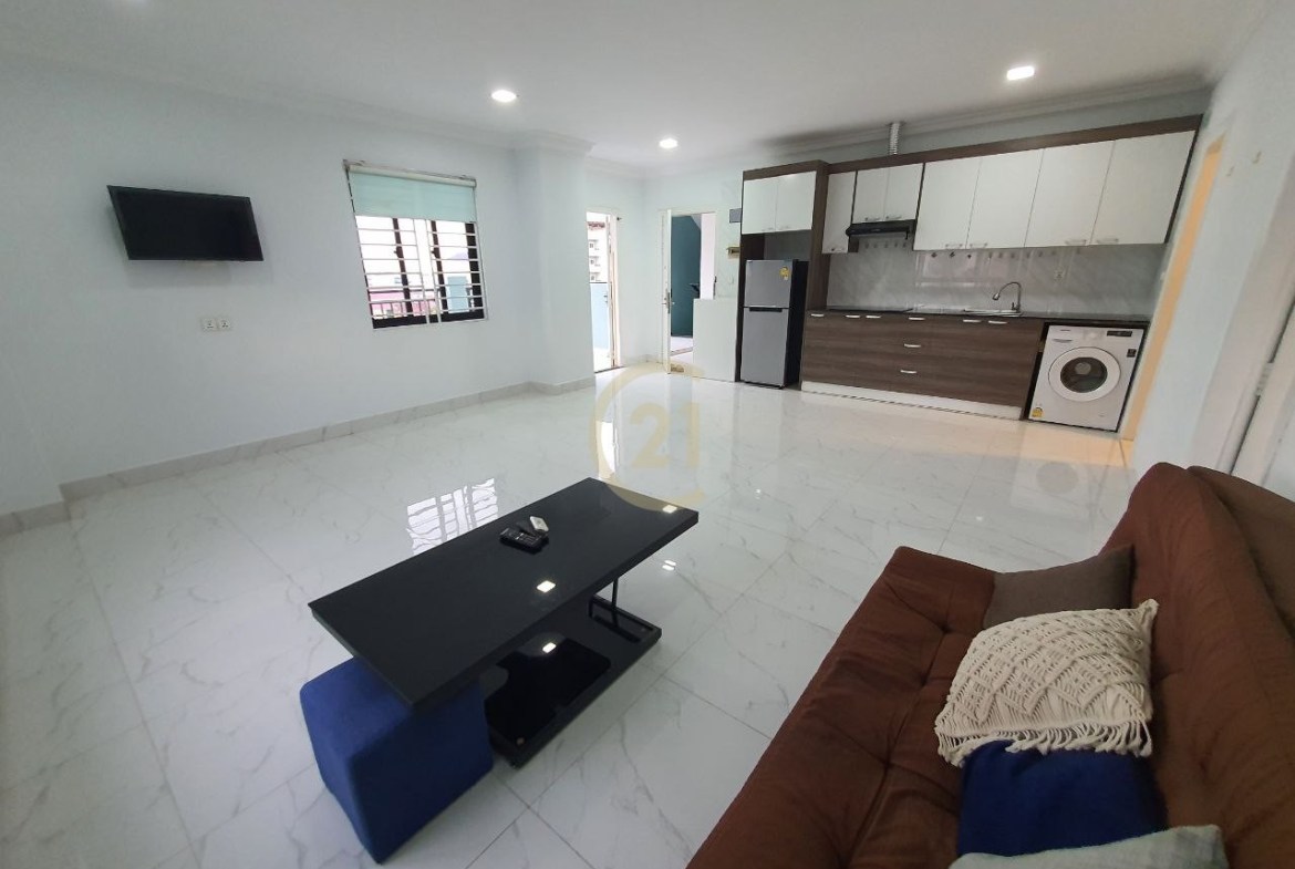Spacious one bedroom for rent with big balcony