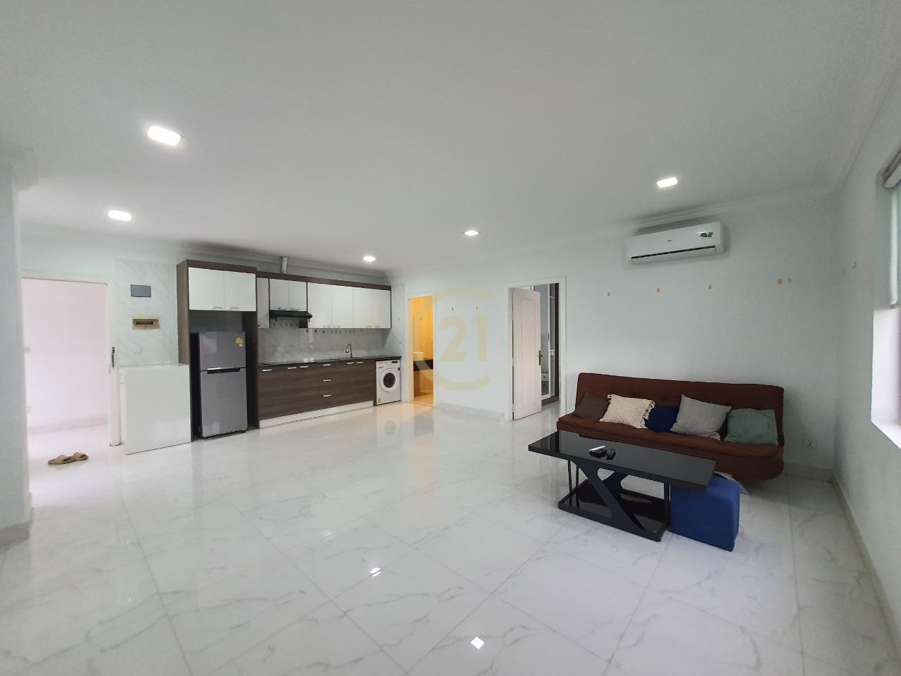 Spacious one bedroom for rent with big balcony