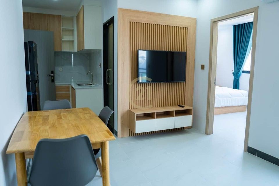 Brand new one bedroom for rent at Beoug Trobek