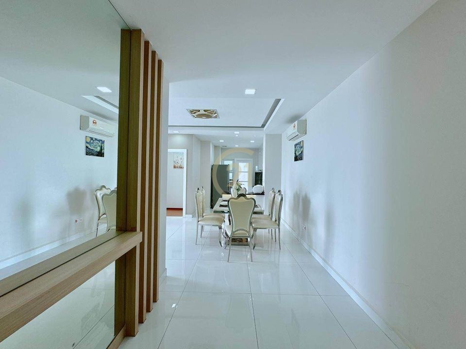 LUXERY TWO BEDROOM FOR RENT
