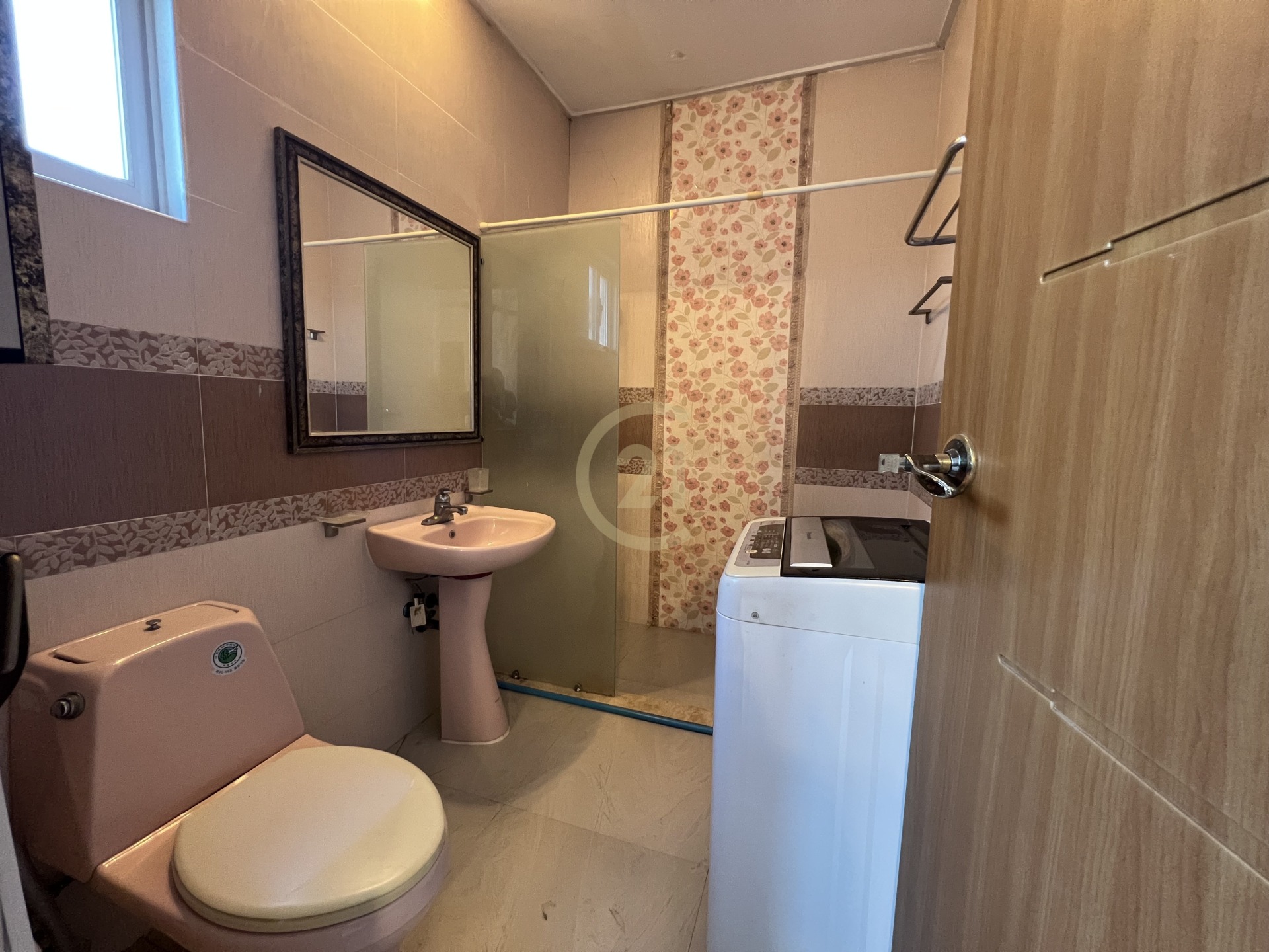 One bedroom for rent at BKK1