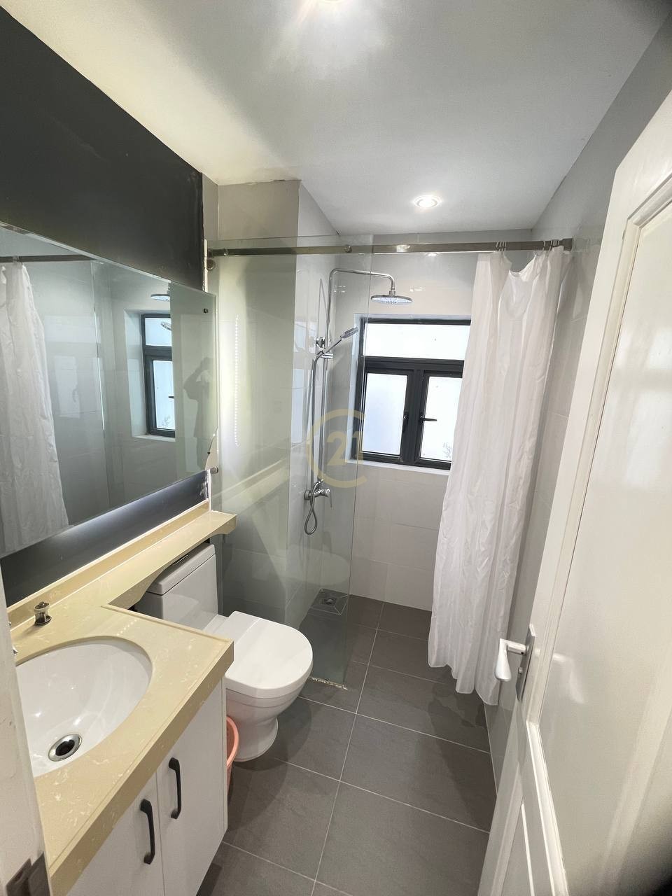 Two bedroom for rent at BKK1