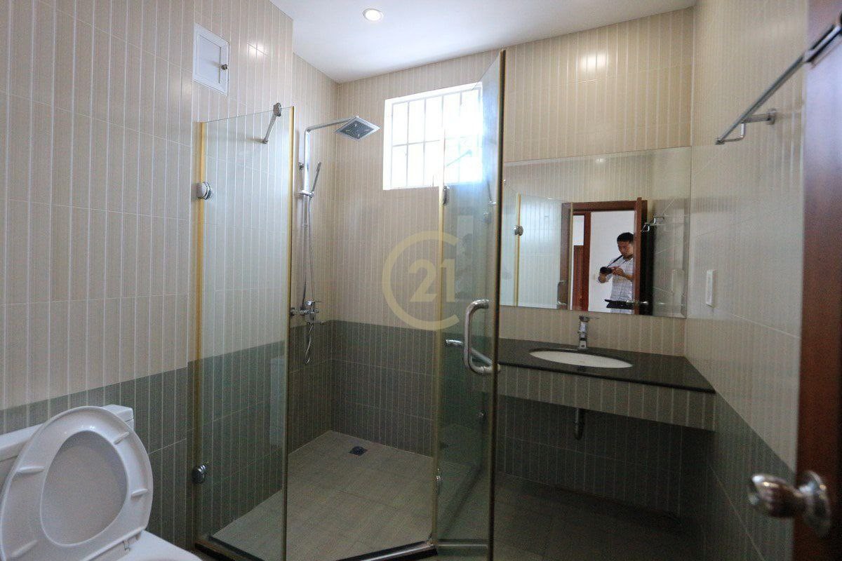 Biggest 2 Bedroom for rent at Russian market
