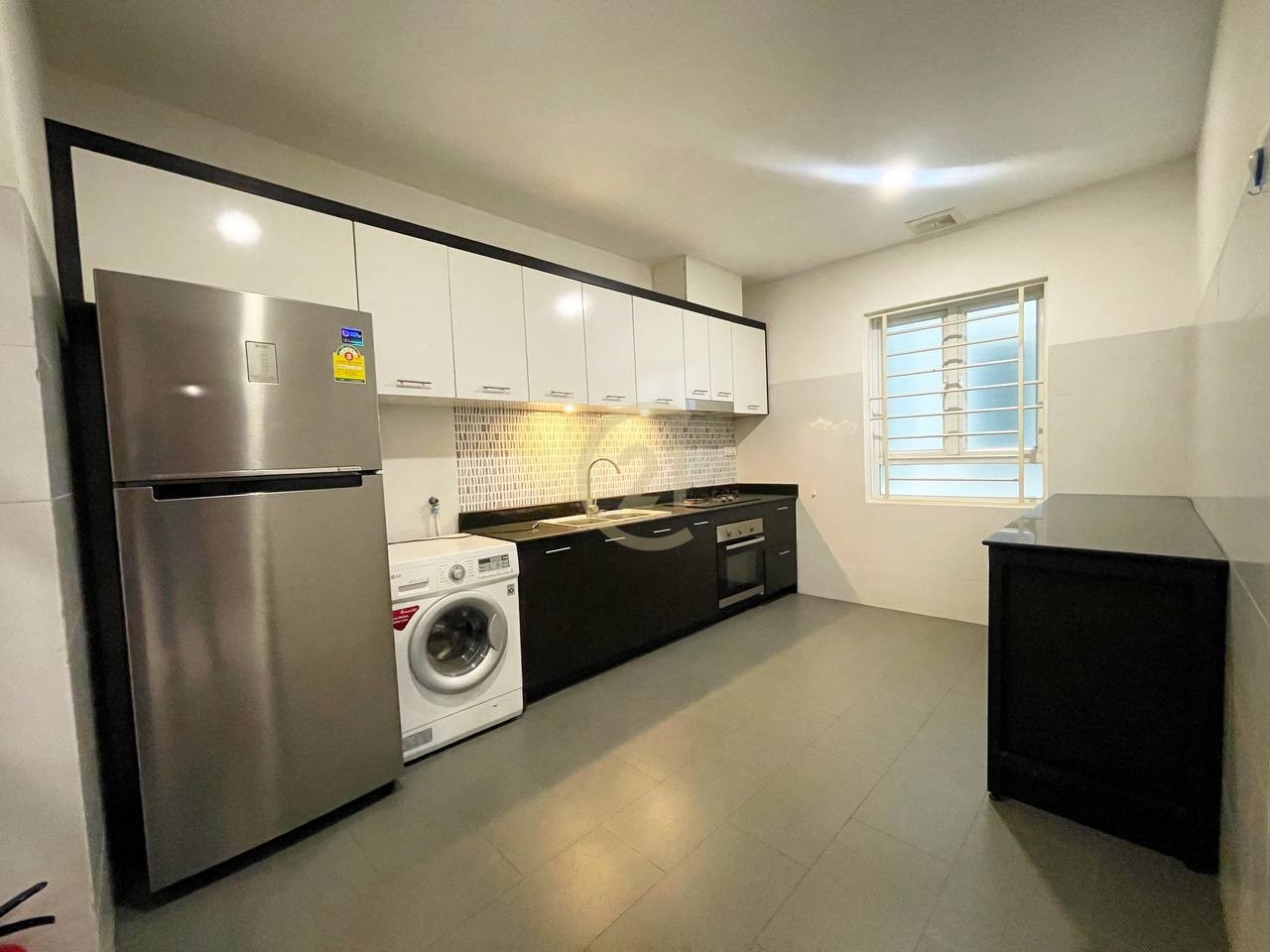 Three bedroom for rent at Chamkamon