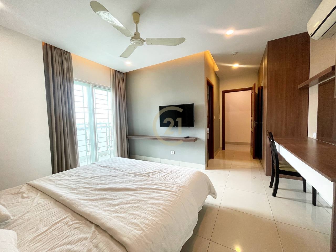 Three bedroom for rent at Chamkamon