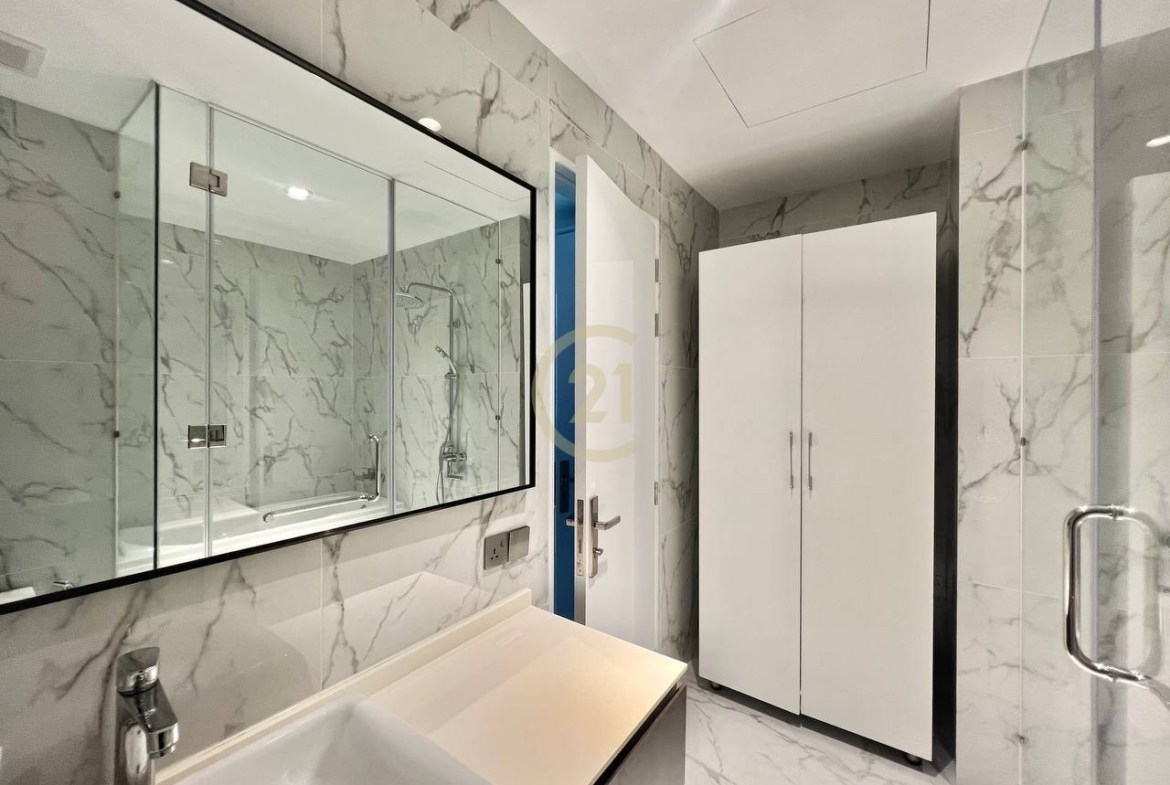 2 Bedroom for rent at Bkk1