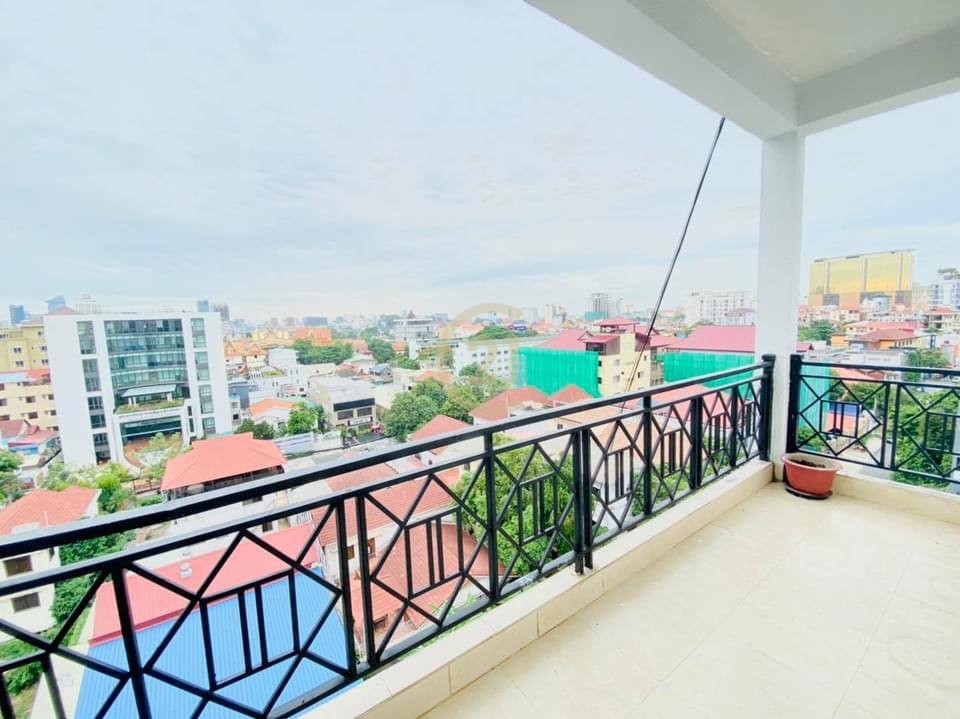 Service apartments 2 Bedroom for rent at BKK1