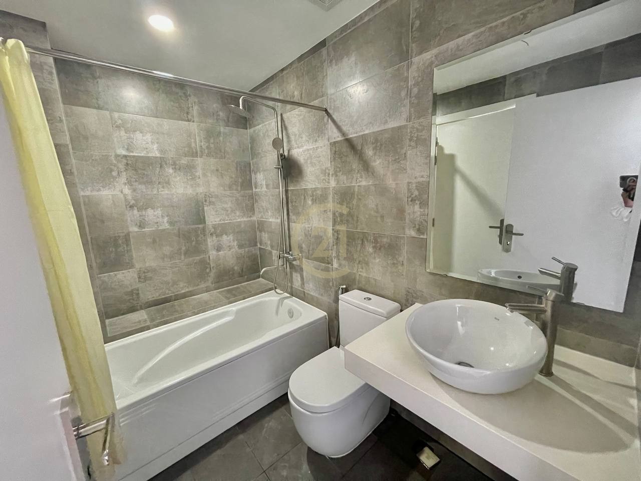 One bedroom for rent at BKK1