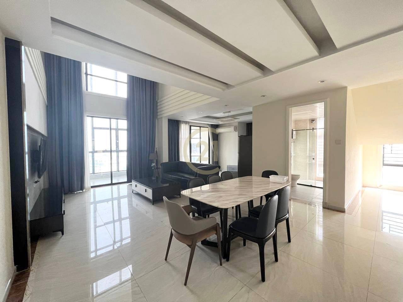 Penthouse 4 Bedroom for rent At Toul Kork
