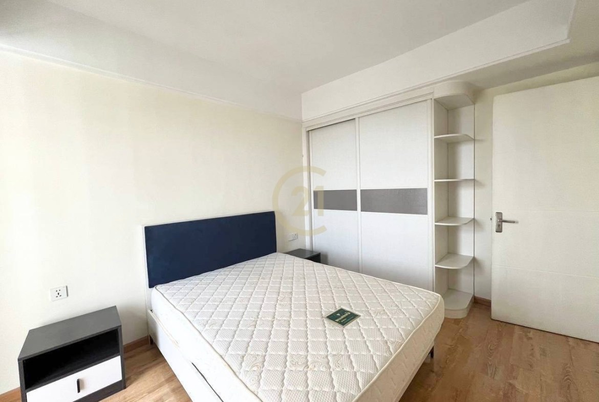 Penthouse 4 Bedroom for rent At Toul Kork