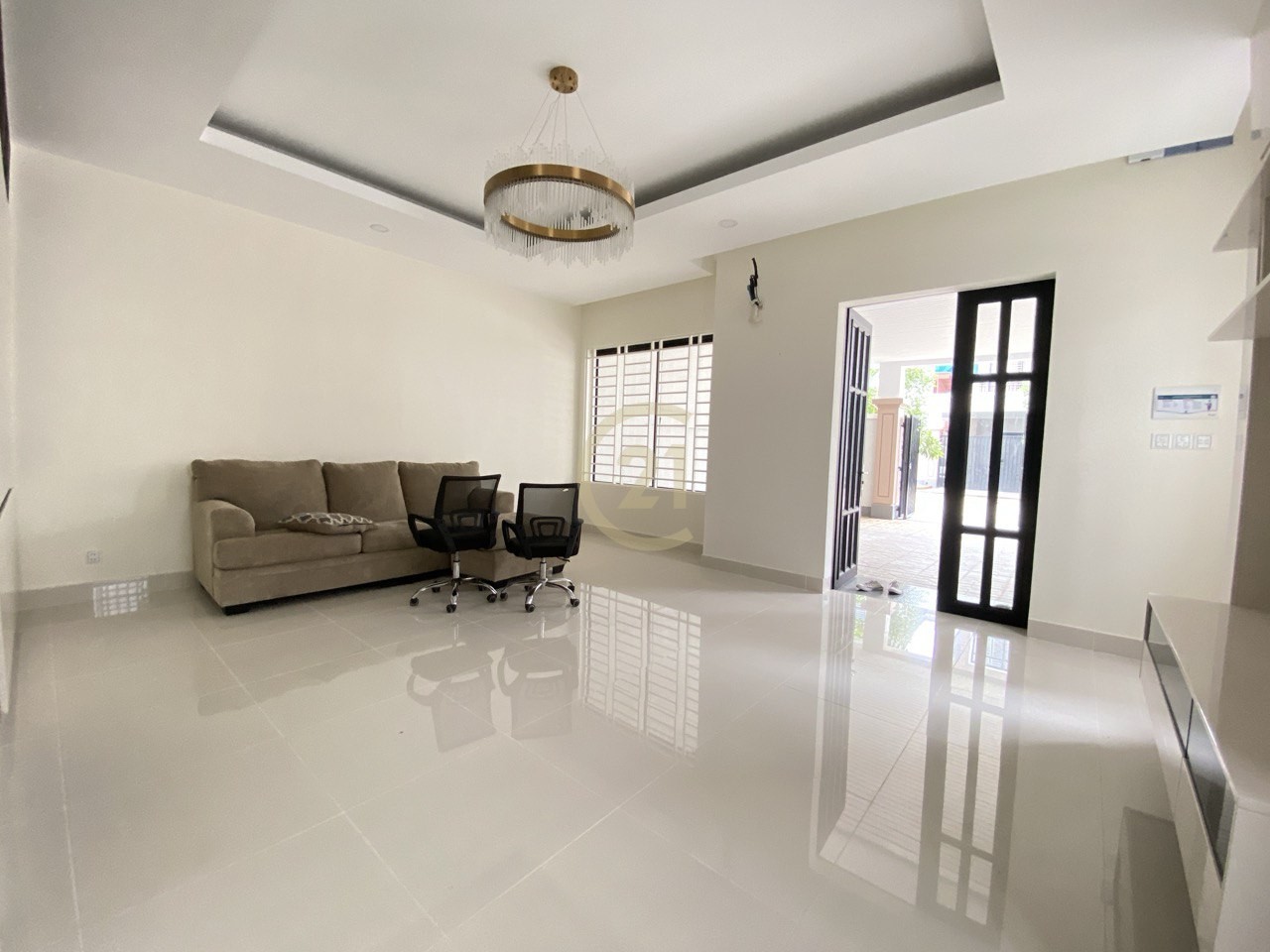 Nice Villa for rent at Peng Hout