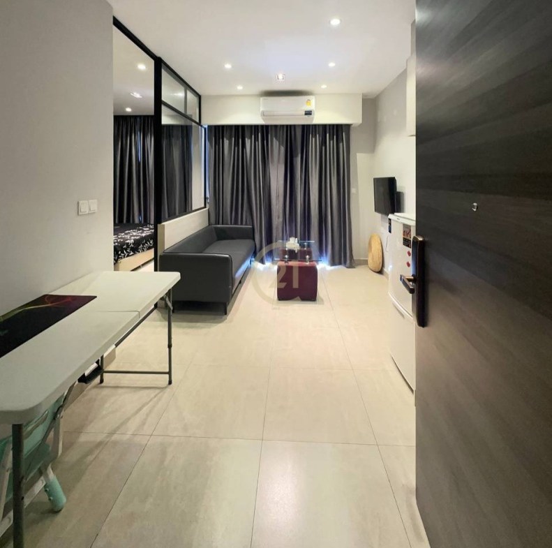 Available one bedroom at TK