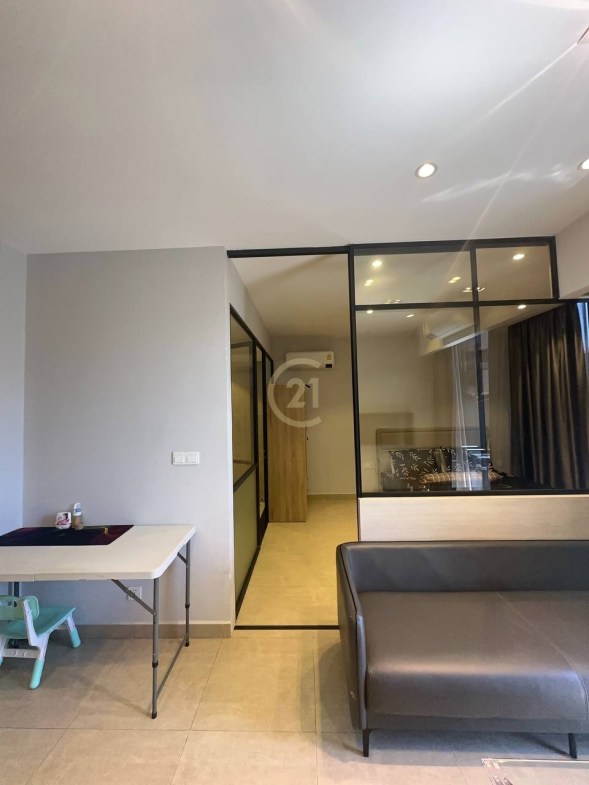Available one bedroom at TK