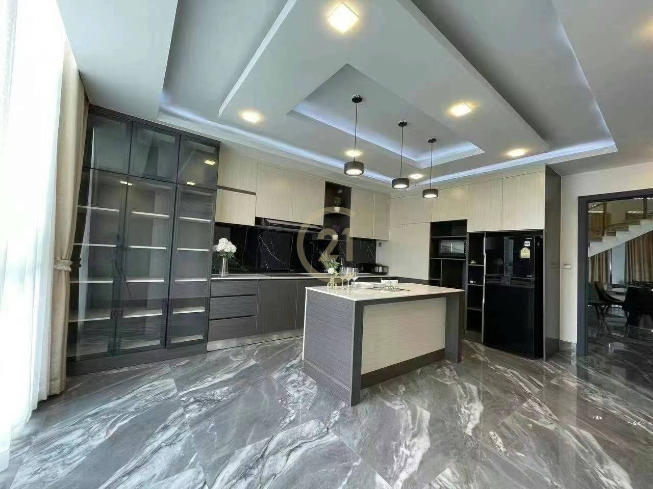 Condo for rent with fully furnished