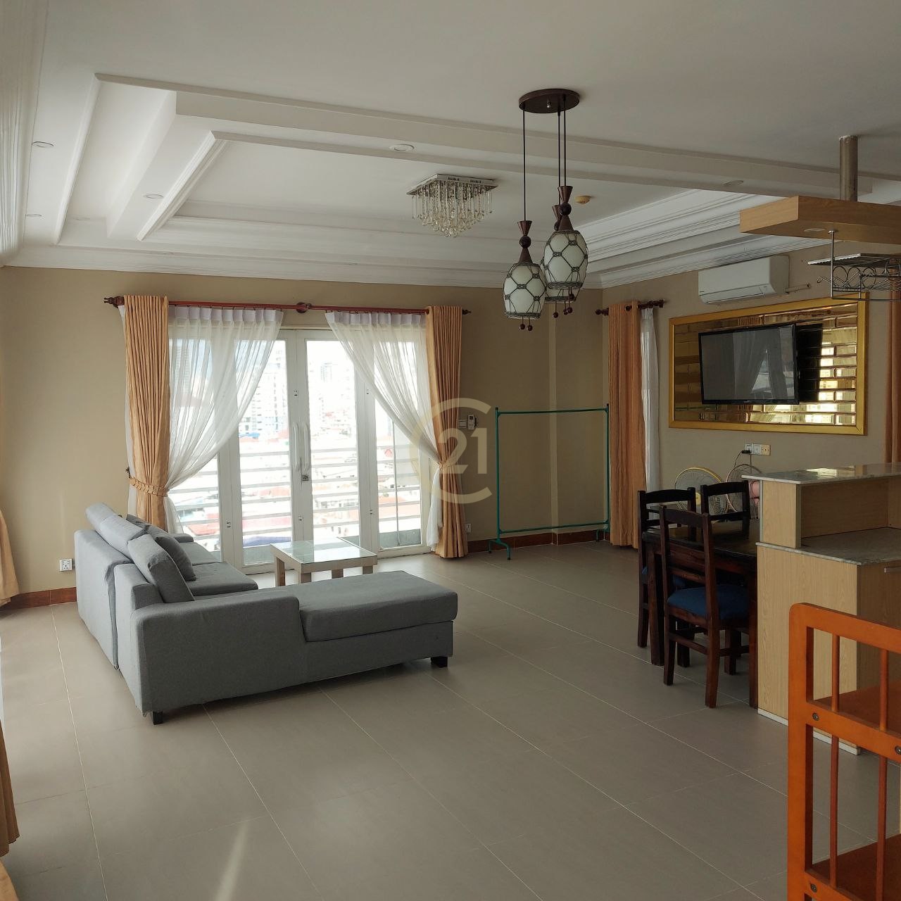 Biggest One bedroom for rent at Russian market