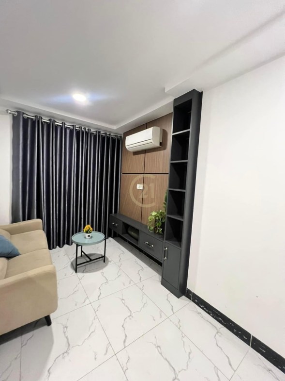 1 Bedroom For Rent at 7 Makara