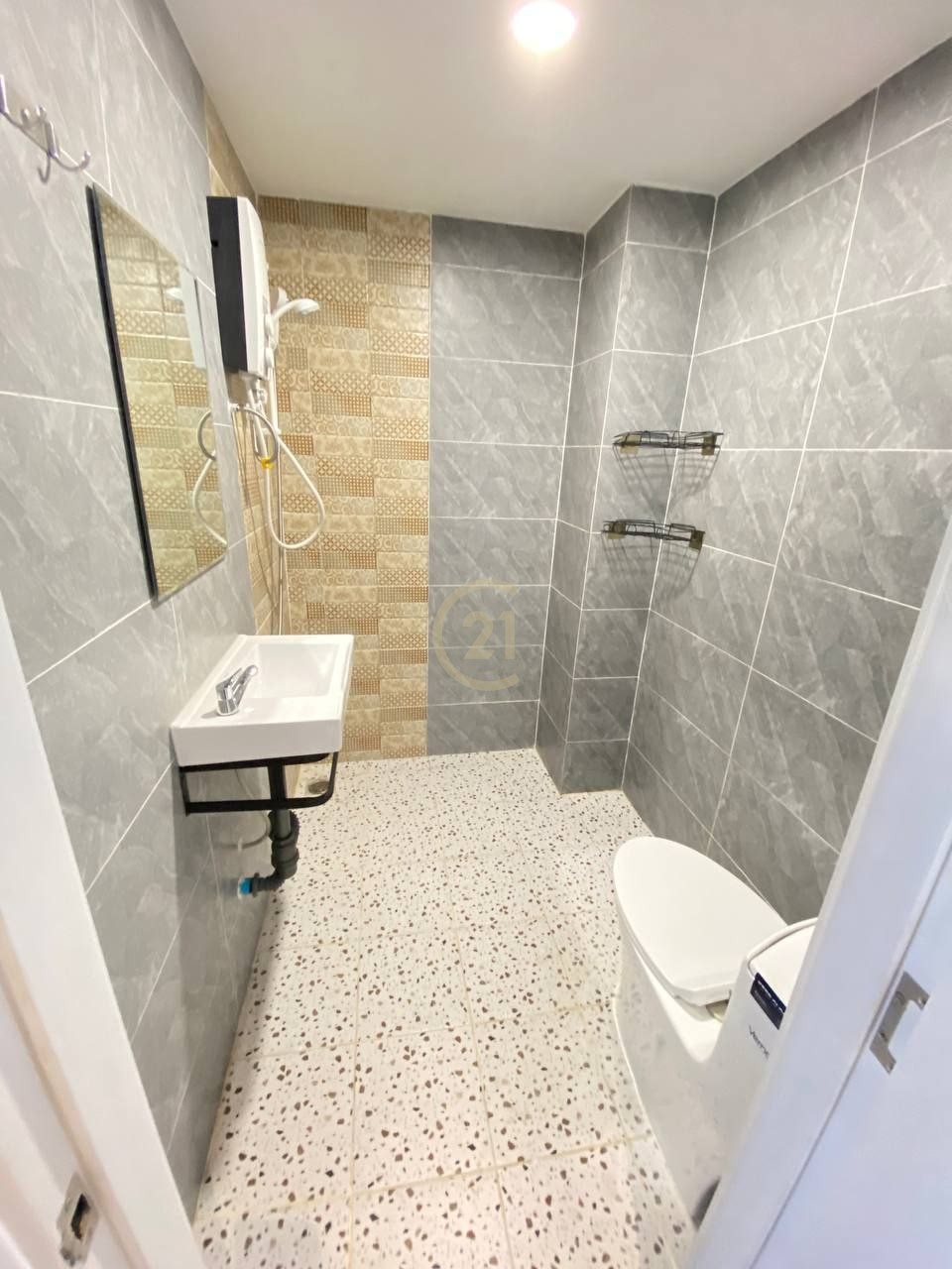 Brand new studio room for rent at Tonle Bassac