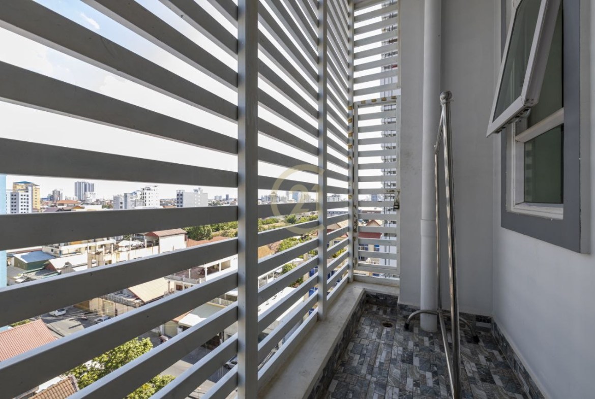 2Bedroom For Rent At Boeung Trabek