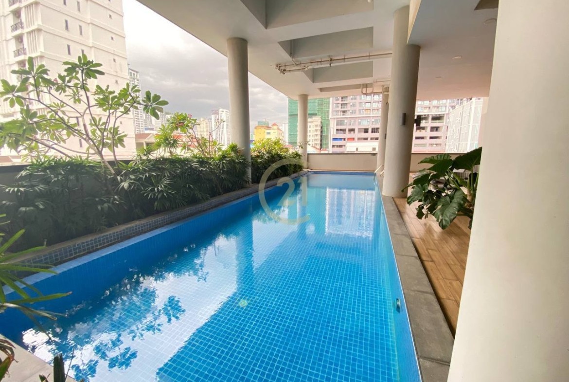 Luxury Two Bedroom for Rent at BKK3