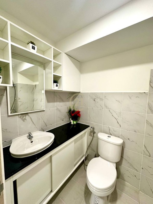 New Studio room for rent with Fully Funished