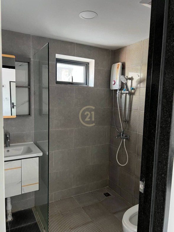 One Bedroom For rent at Olympic