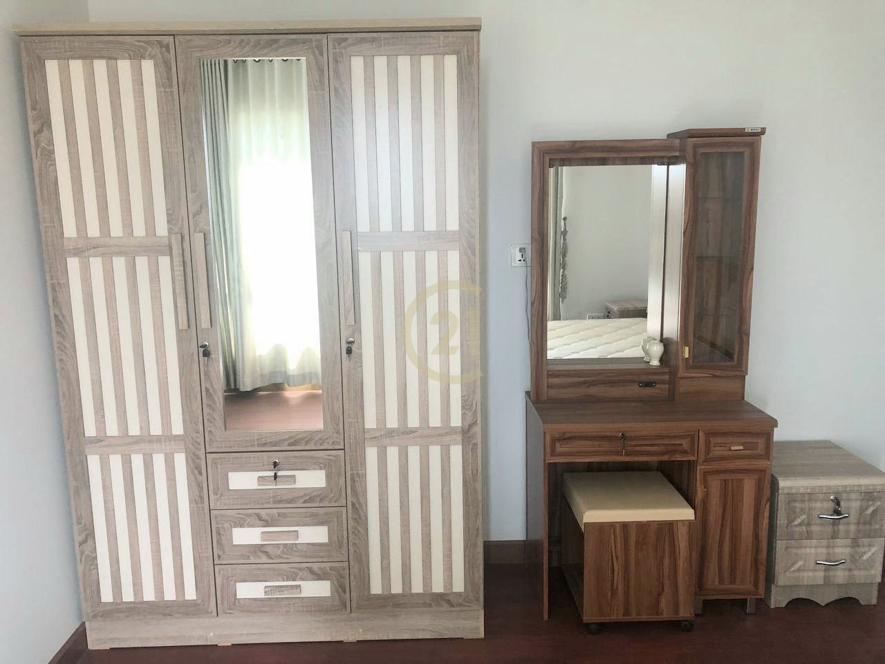 Brand new Three bedroom for rent at Chbar Aompov