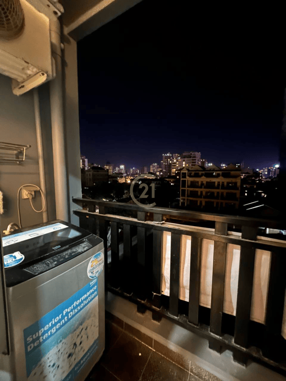 Nice One Bedroom Condo For Rent at Boeng Trabaek