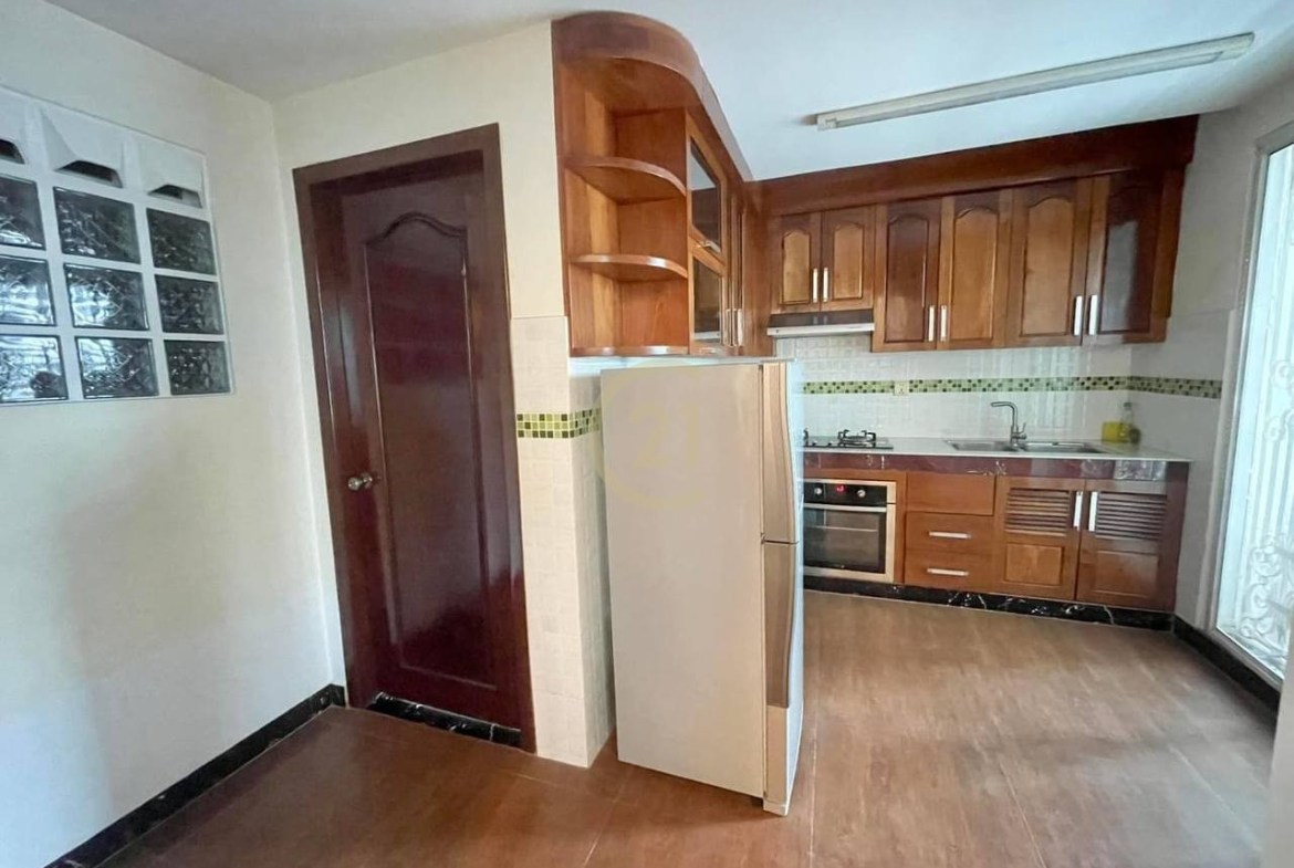 2 Bedroom For Rent At Beong TraBaek