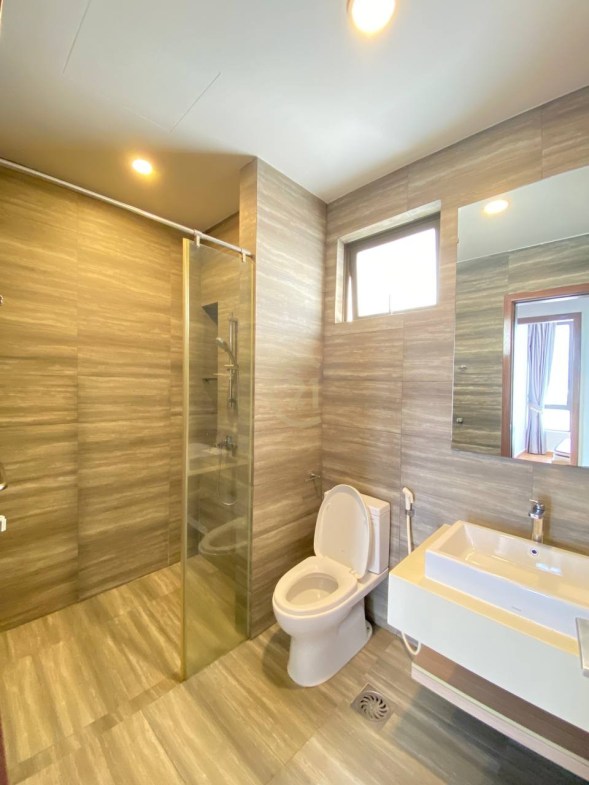 Luxury Two Bedroom for Rent at BKK3