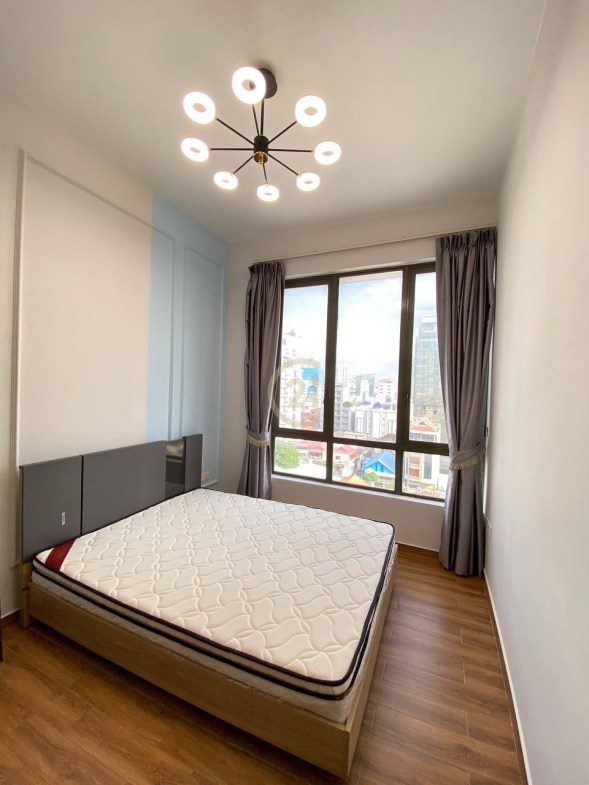 Luxury Two Bedroom for Rent at BKK3
