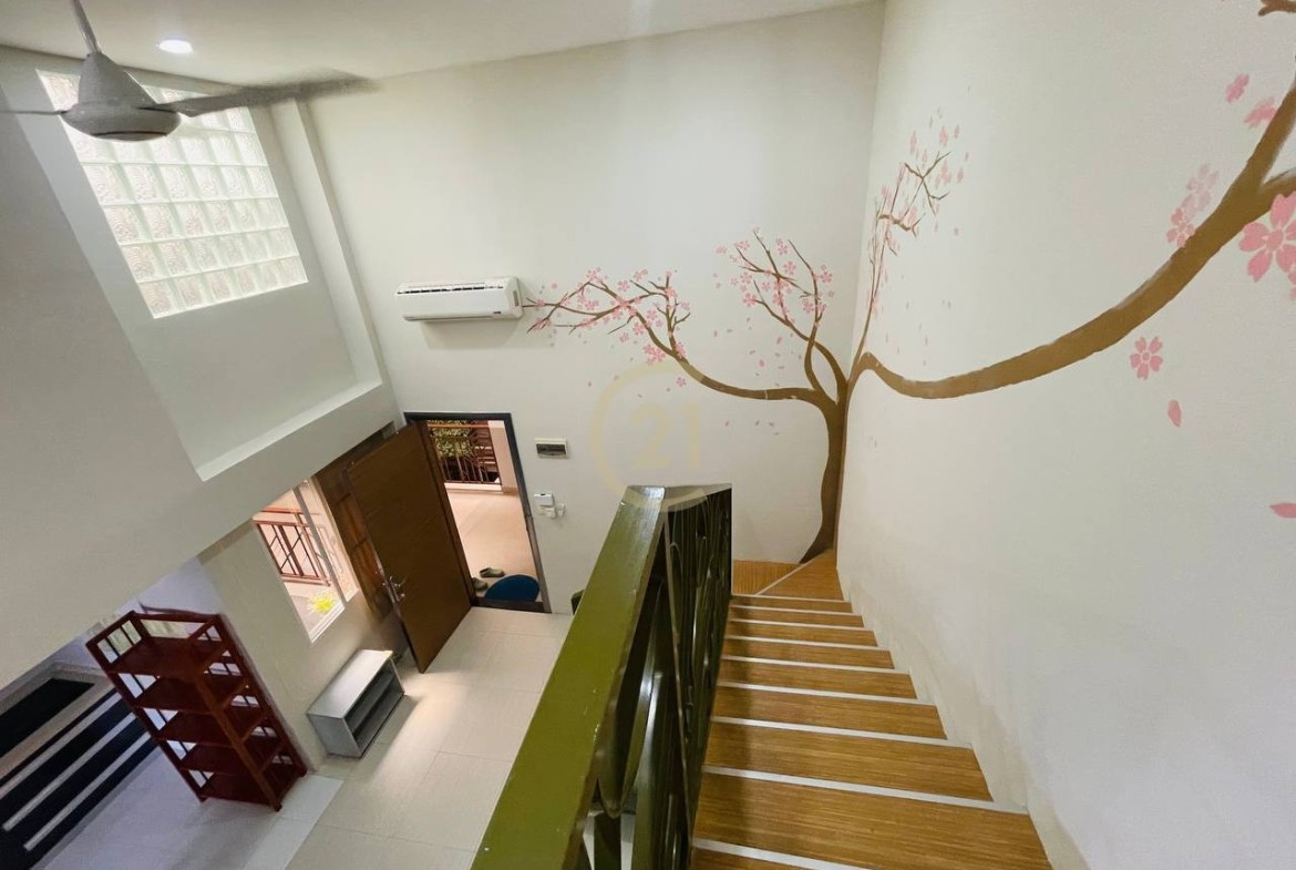 Modern 2 Bedroom for Rent at Doun Penh